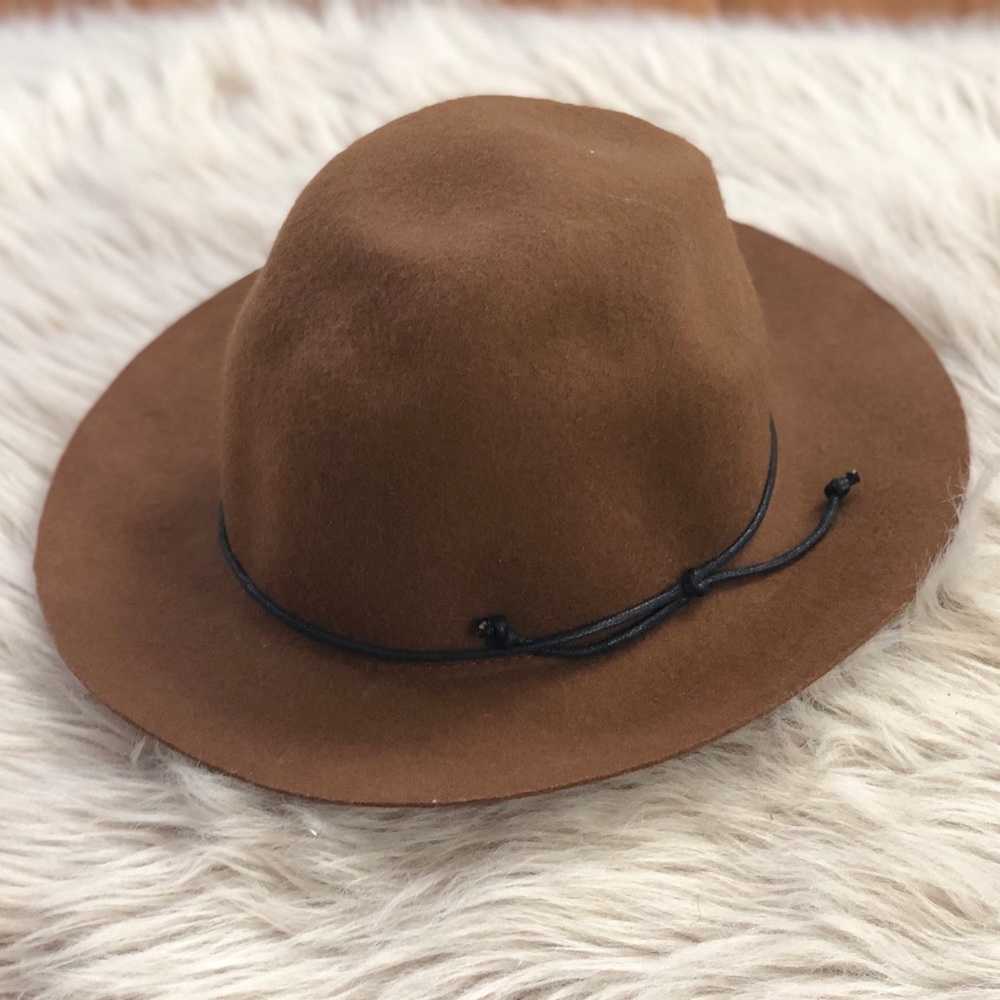 Forever 21 hat